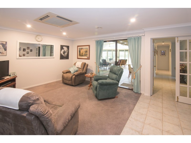 278 Chapman Hill Road, Ambergate WA 6280