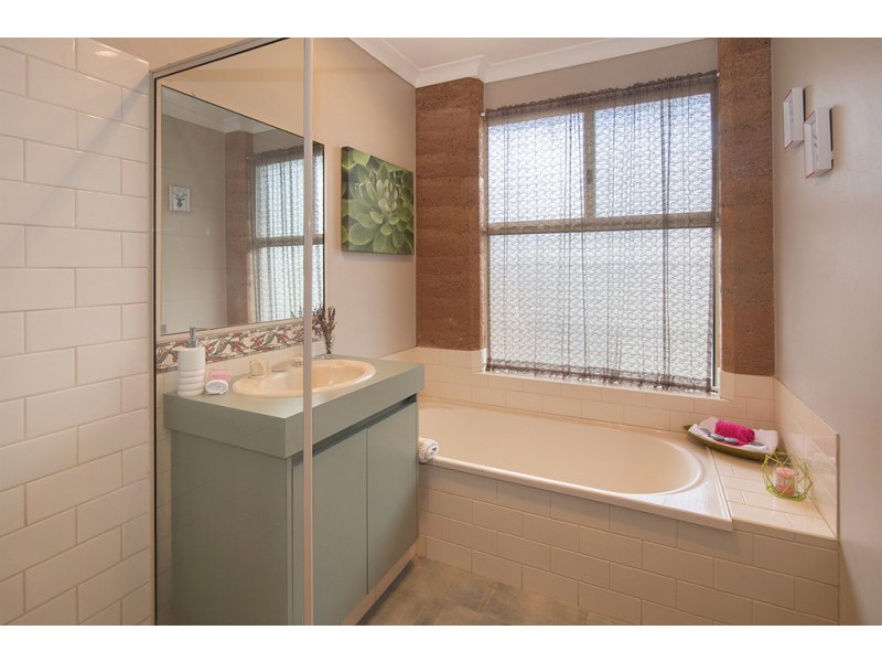 58 Dunsborough Lakes Drive, Dunsborough WA 6281