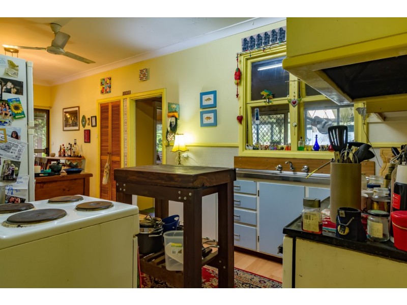 6 Rose Street, Broadwater WA 6280