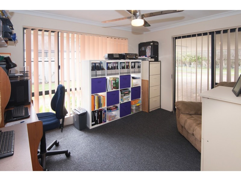 21 Lorikeet Loop, Broadwater WA 6280