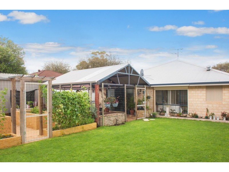 21 Lorikeet Loop, Broadwater WA 6280