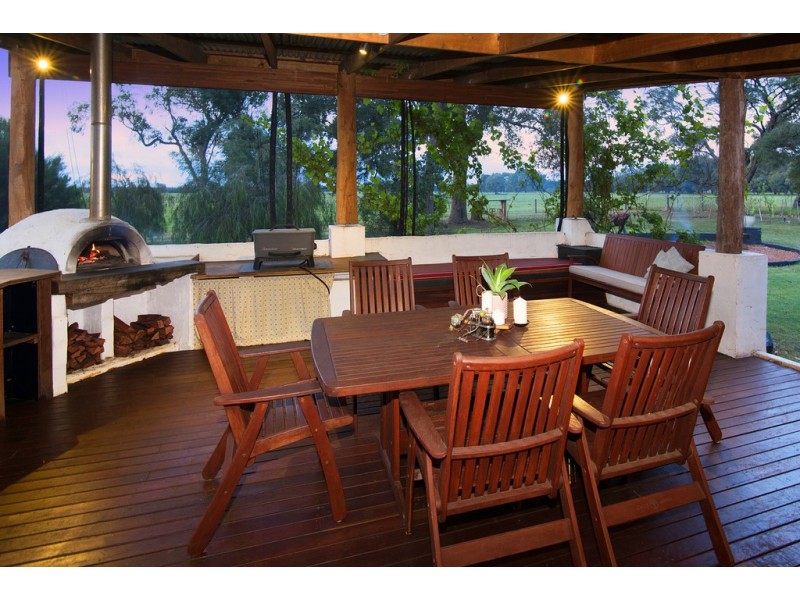 26 Harmony Drive, Ambergate WA 6280