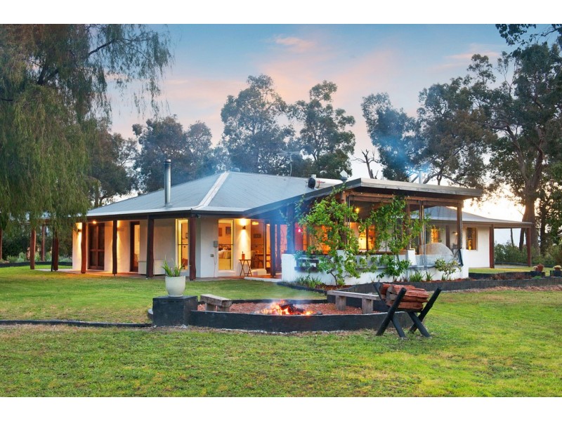 26 Harmony Drive, Ambergate WA 6280