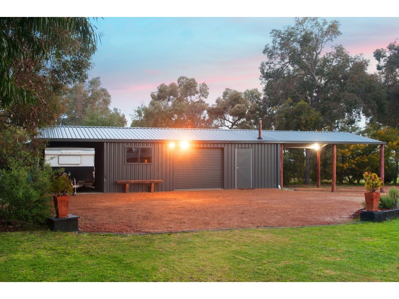 26 Harmony Drive, Ambergate WA 6280
