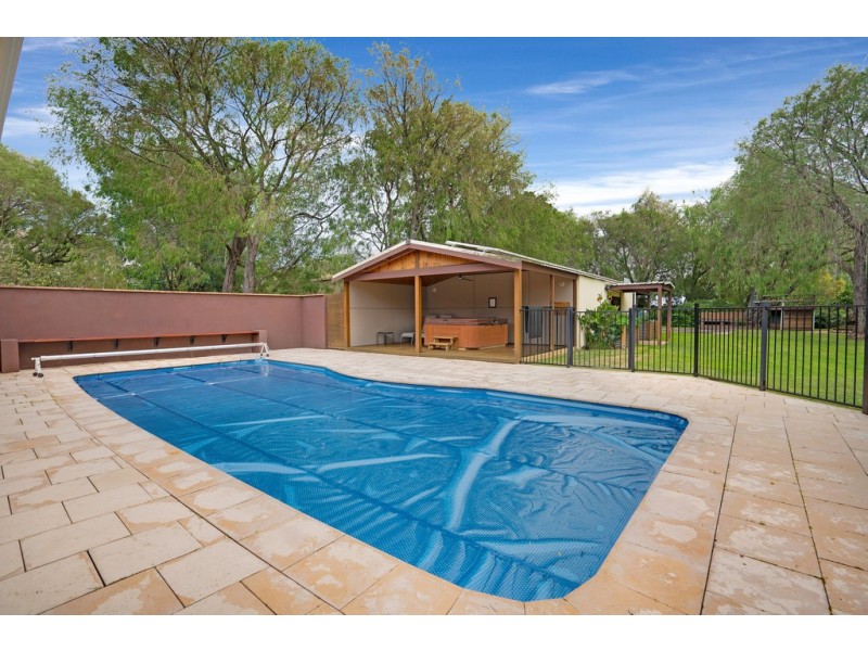 9 Bullock Court, Bovell WA 6280