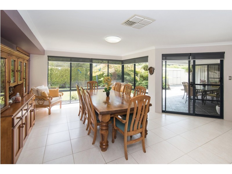 14 Pebble Drive, Geographe WA 6280