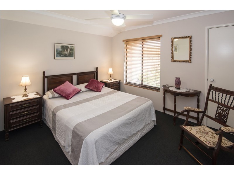 14 Pebble Drive, Geographe WA 6280