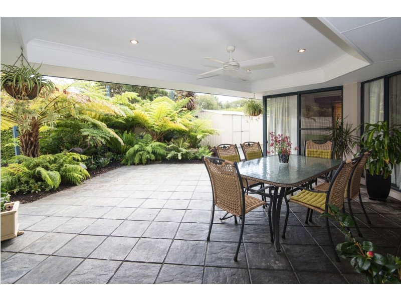 14 Pebble Drive, Geographe WA 6280