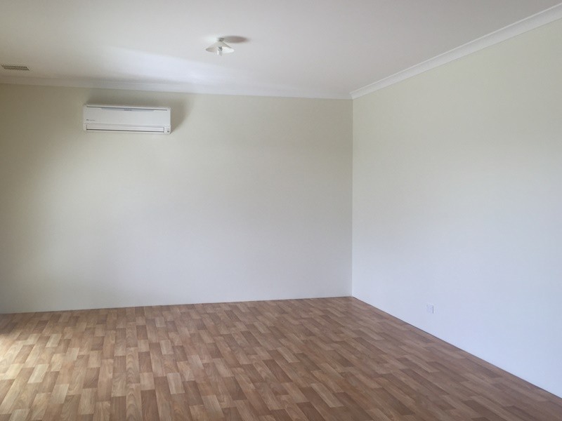 16 Provincia Parade, Yalyalup WA 6280