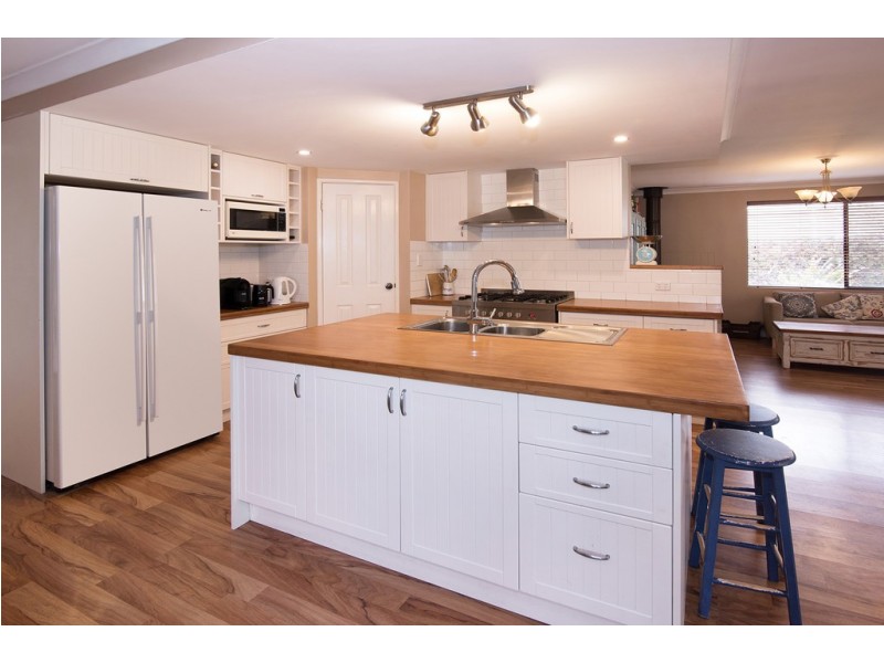 32 Cardinal Crescent, West Busselton WA 6280