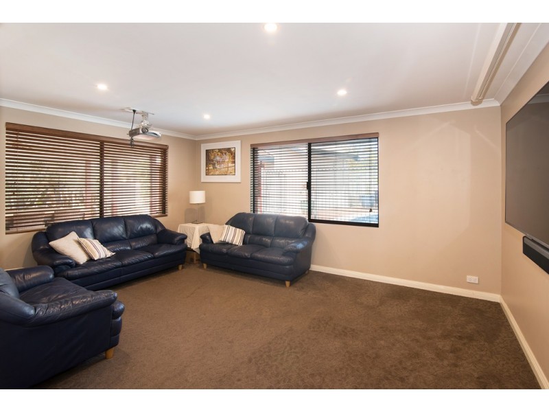 32 Cardinal Crescent, West Busselton WA 6280