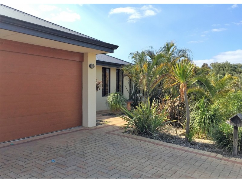 7 Duffy Place, Dunsborough WA 6281