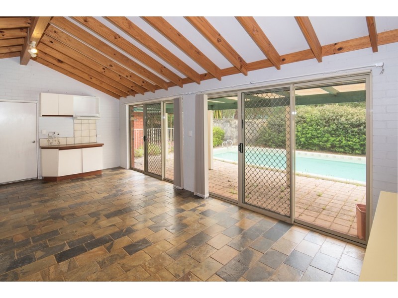 11 Waratah Court, West Busselton WA 6280