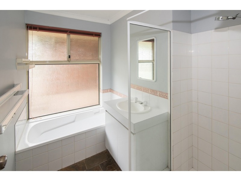 11 Waratah Court, West Busselton WA 6280
