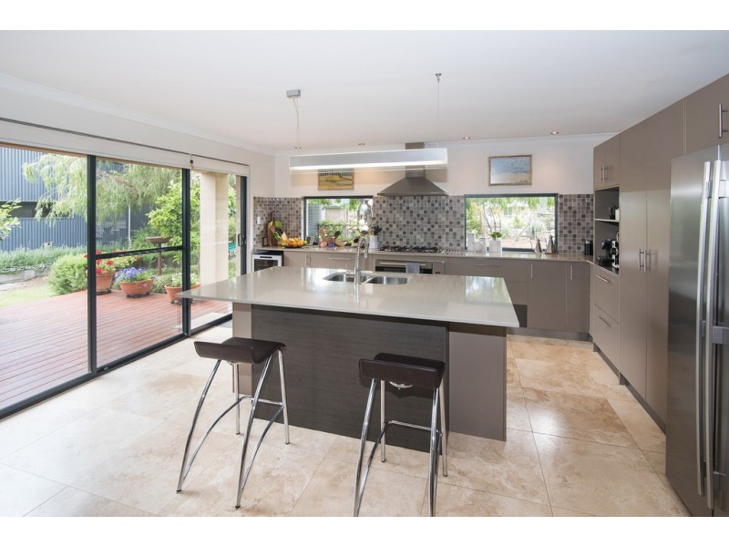 19 Fitzroy Link, Vasse WA 6280