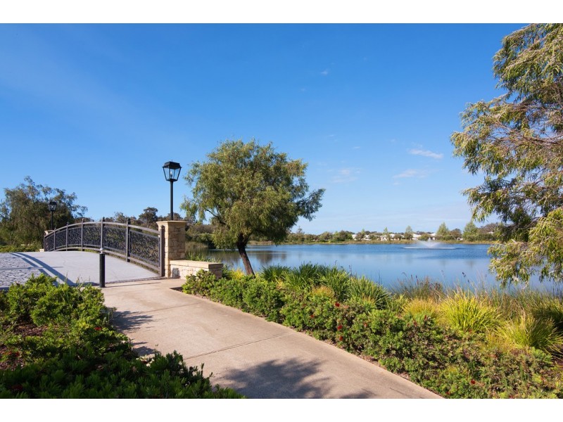 1 Hawker Approach, Yalyalup WA 6280