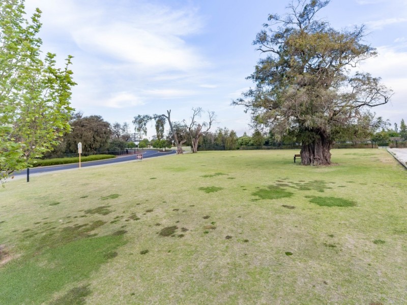 1 Hawker Approach, Yalyalup WA 6280