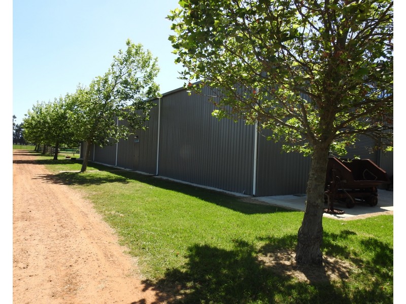 938 Kaloorup Road, Kaloorup WA 6280