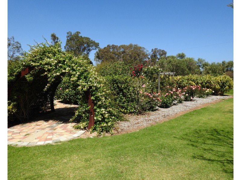 938 Kaloorup Road, Kaloorup WA 6280