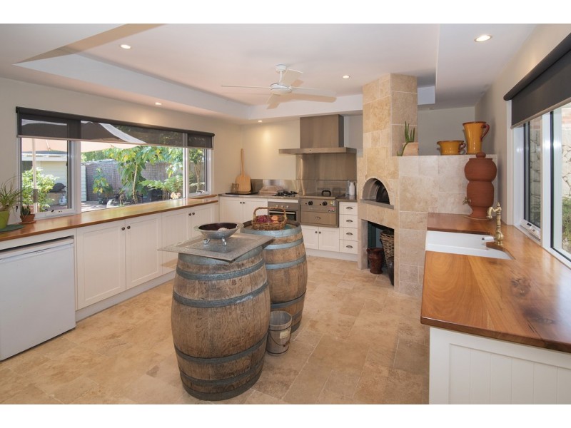 5 Roberts Road, Abbey WA 6280