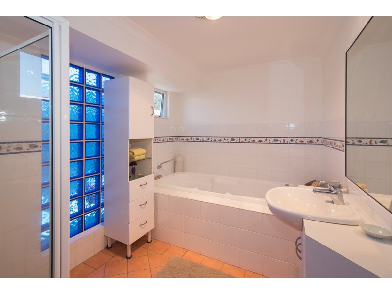 5 Roberts Road, Abbey WA 6280