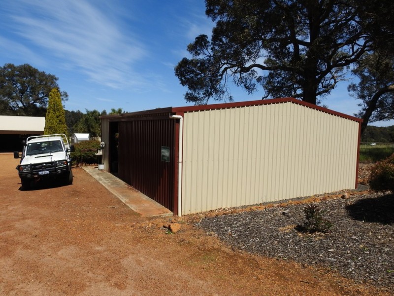 52 Treeton Road, Cowaramup WA 6284