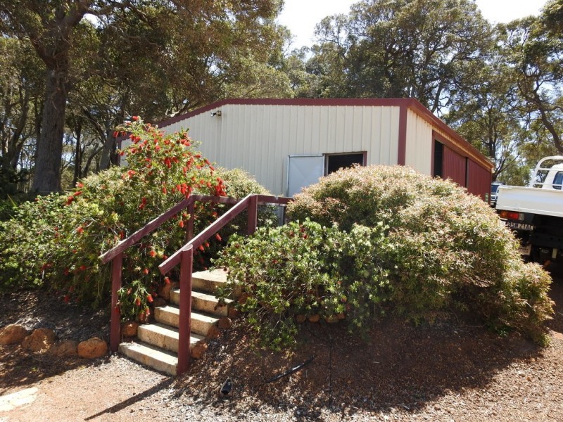 52 Treeton Road, Cowaramup WA 6284