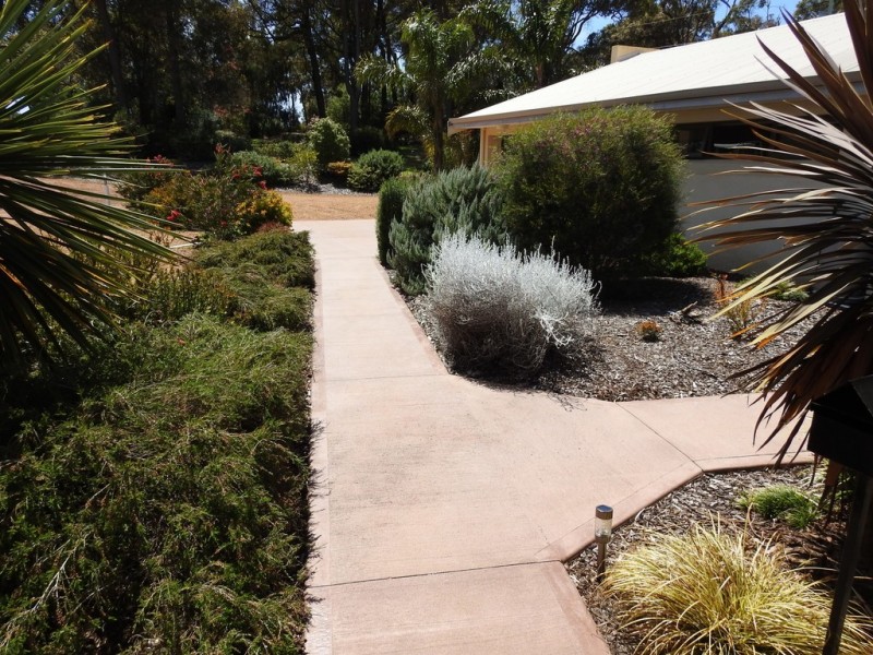 52 Treeton Road, Cowaramup WA 6284