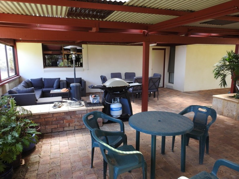 52 Treeton Road, Cowaramup WA 6284