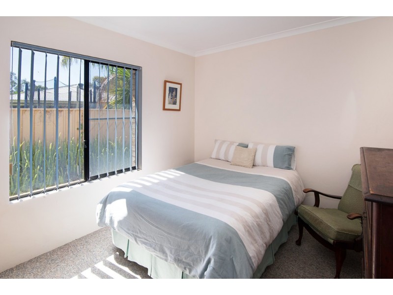 14 Karrinyup Retreat, West Busselton WA 6280