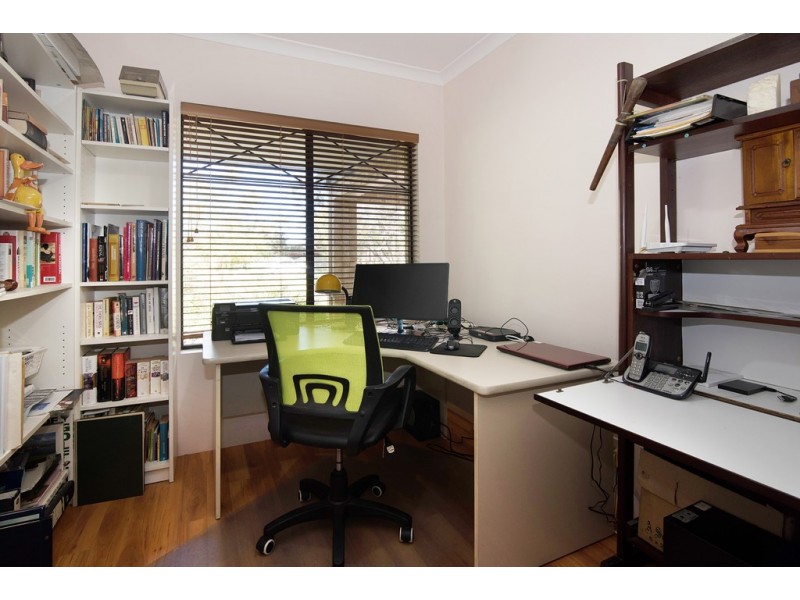 14 Karrinyup Retreat, West Busselton WA 6280