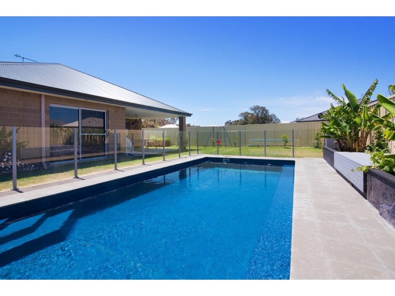 3 Siding Road, West Busselton WA 6280