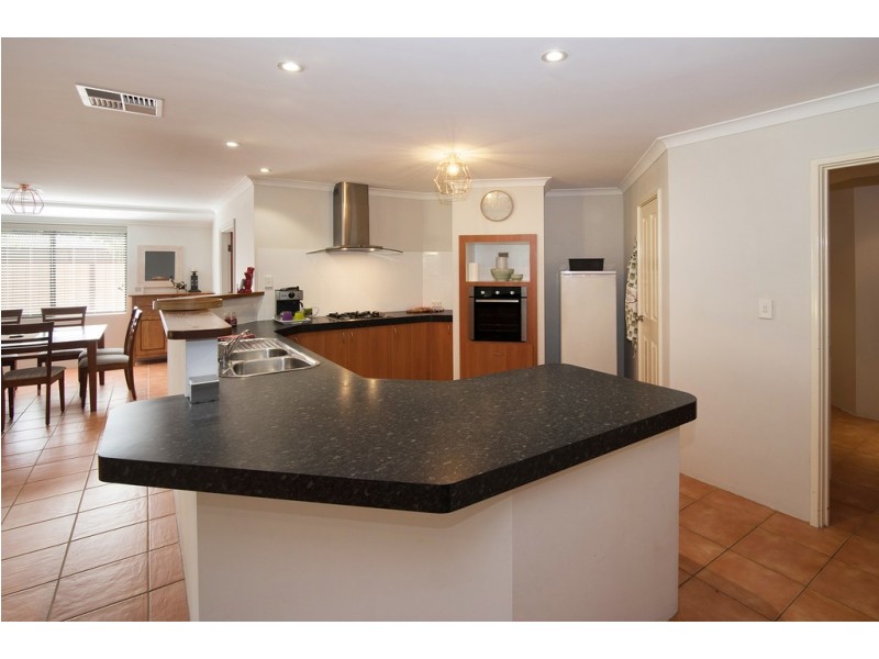 347 Bussell Highway, Broadwater WA 6280