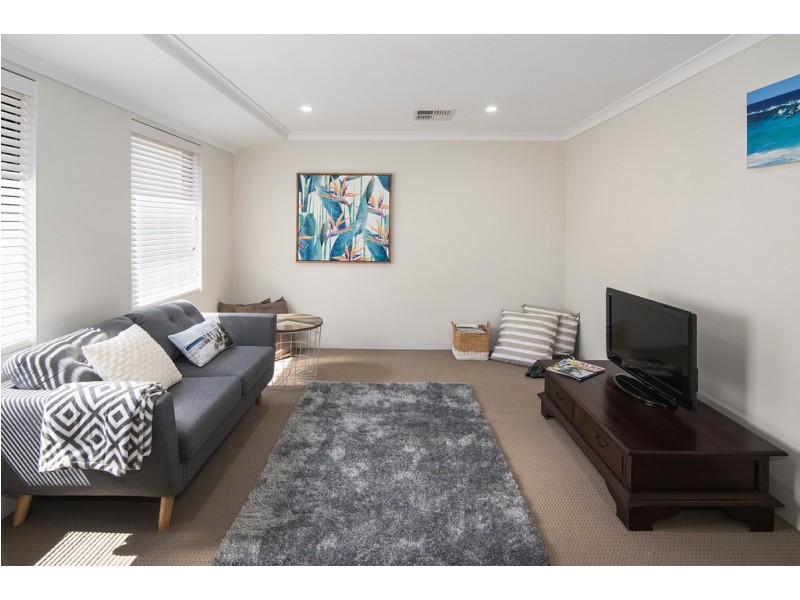 347 Bussell Highway, Broadwater WA 6280