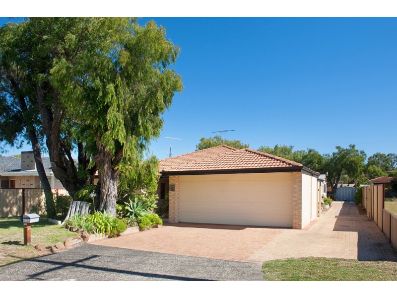 347 Bussell Highway, Broadwater WA 6280