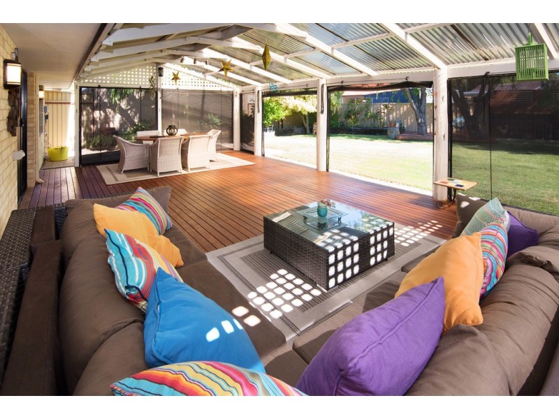 347 Bussell Highway, Broadwater WA 6280