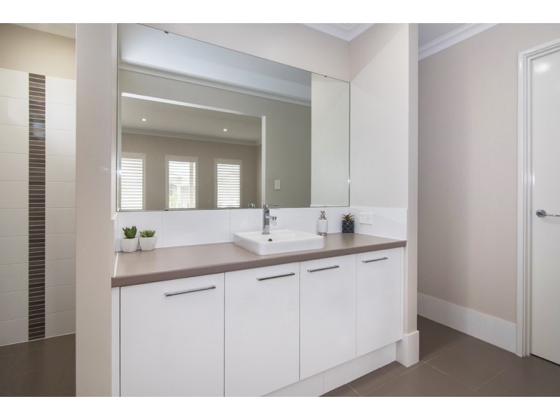 11 Ashpan Approach, West Busselton WA 6280