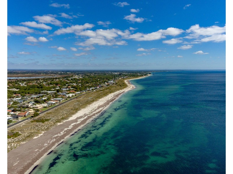 405 Marine Terrace, Geographe WA 6280