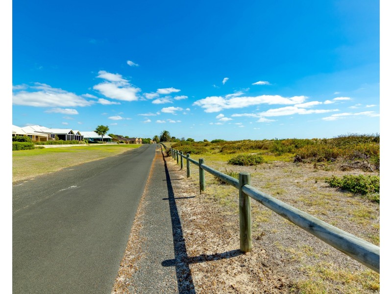 405 Marine Terrace, Geographe WA 6280