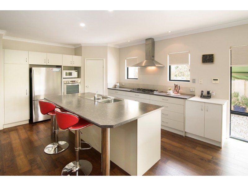 31 Haifordshire Loop, West Busselton WA 6280