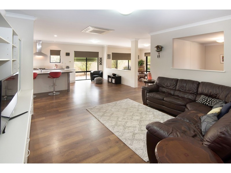 31 Haifordshire Loop, West Busselton WA 6280
