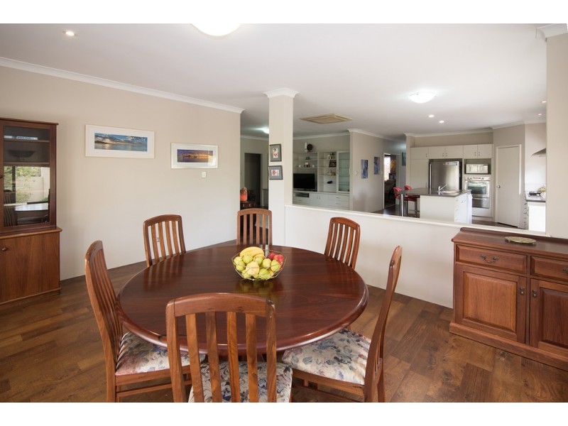 31 Haifordshire Loop, West Busselton WA 6280