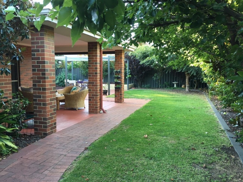 9 Cezanne Way, Yalyalup WA 6280