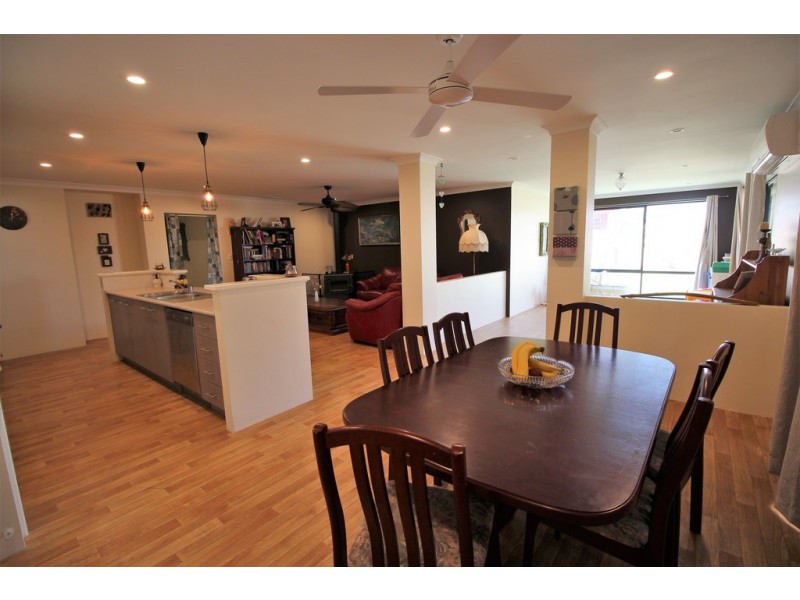 34 Provincia Parade, Yalyalup WA 6280