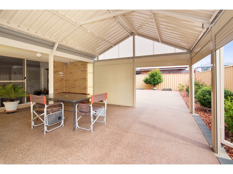 60 Gigondas Street, Yalyalup WA 6280