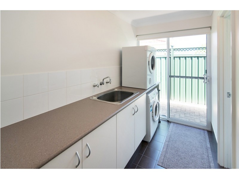 9 Beachgrove Place, Geographe WA 6280