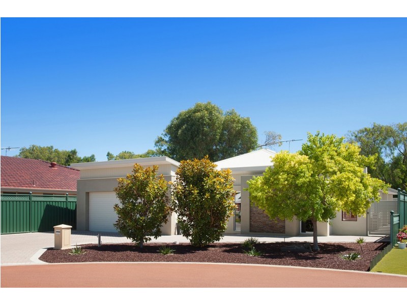 9 Beachgrove Place, Geographe WA 6280