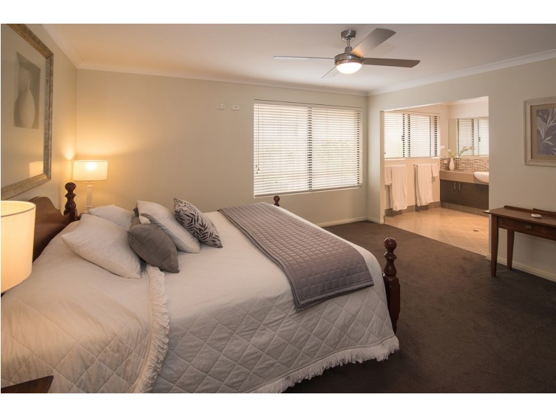 8 Mainsail Street, Geographe WA 6280