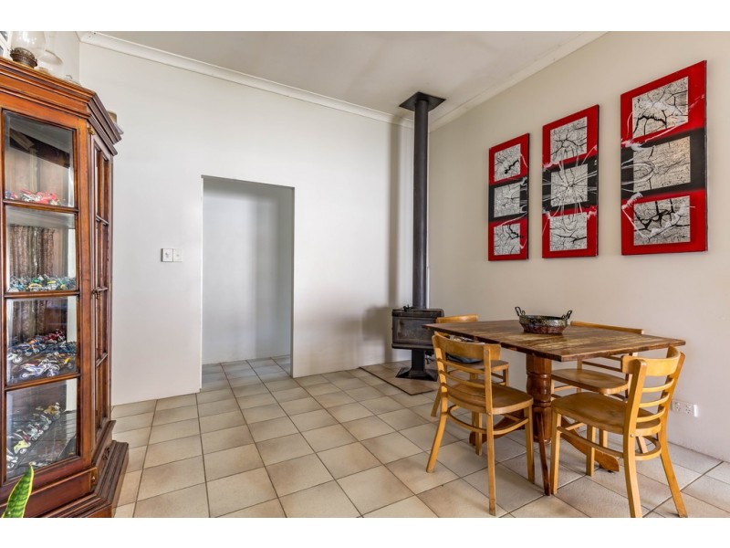 99 Hadfield Avenue, Broadwater WA 6280