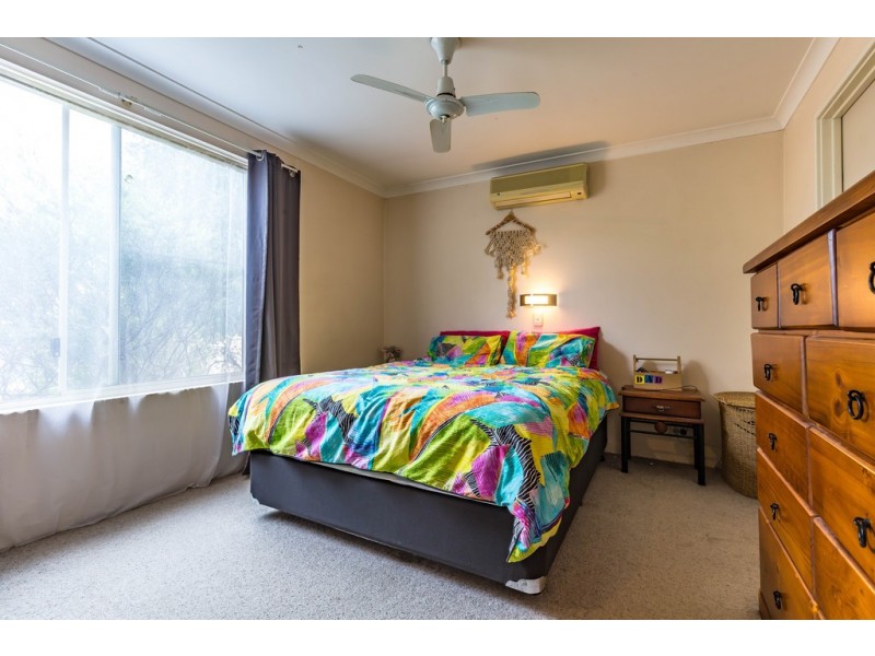 99 Hadfield Avenue, Broadwater WA 6280